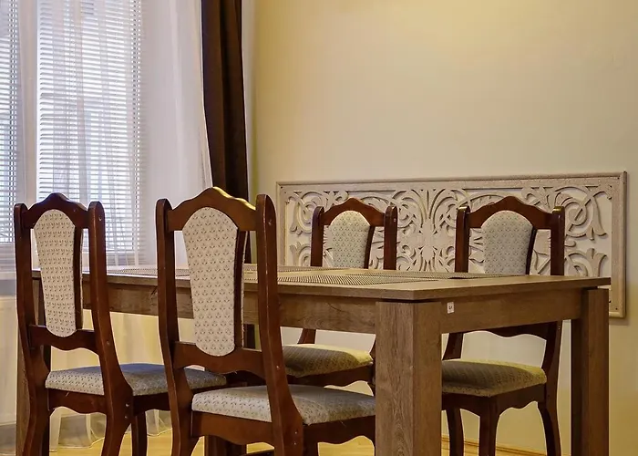 Vidfort проспект свободи 41 アパート